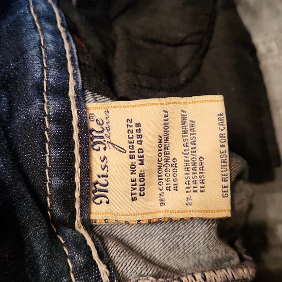 Miss Me Mid-Rise Easy Crop - Picture 7 of 12